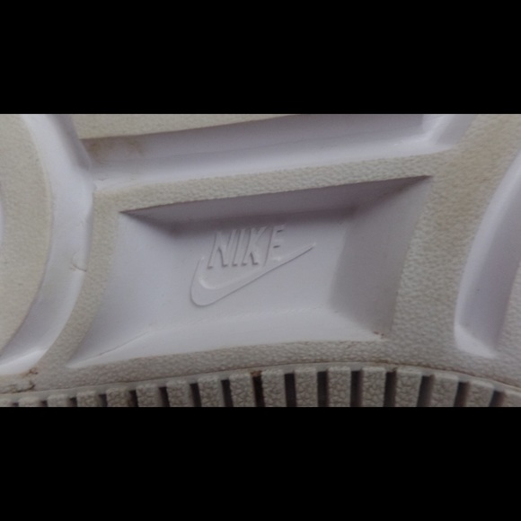 Air Force 1 *SOLD* - Picture 10 of 11